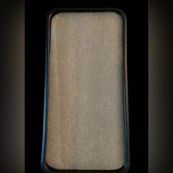 iPhone 11 Pro Max Phone Fashion Cover - Picture 3 of 5